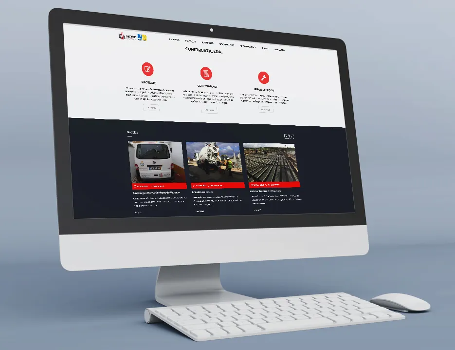 Site da Construaza num ecrã de computador